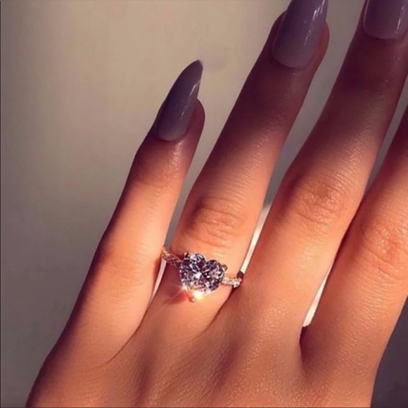 New S925 Sterling Silver halo Diamond Heart Ring - Picture 5 of 6